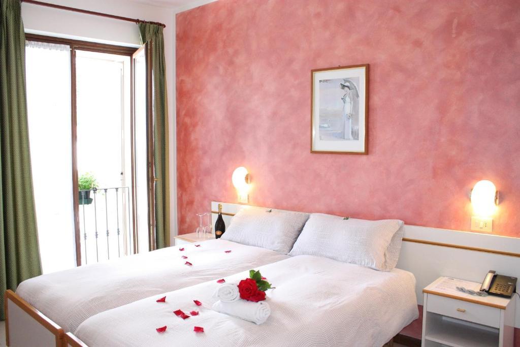 Stella D'Oro - Hotel & Apartments Tremosine Kamer foto