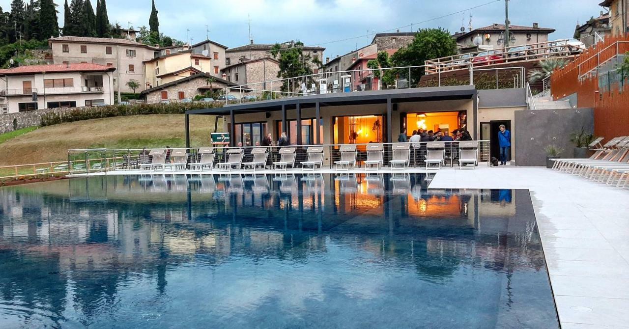 Stella D'Oro - Hotel & Apartments Tremosine Buitenkant foto